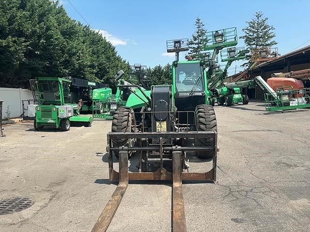 2017 JLG 1644-8
