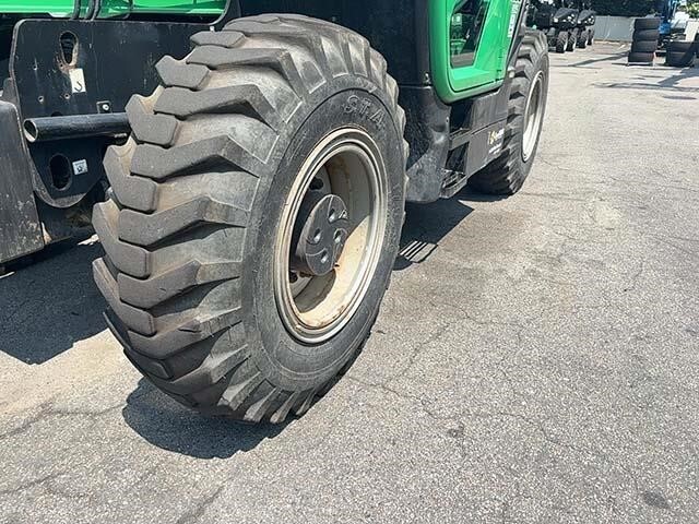 2017 JLG 1644-9