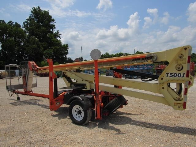 2019 JLG T500J-8