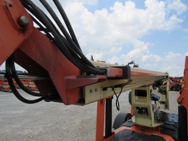 2019 JLG T500J-14