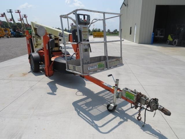2019 JLG T350-4