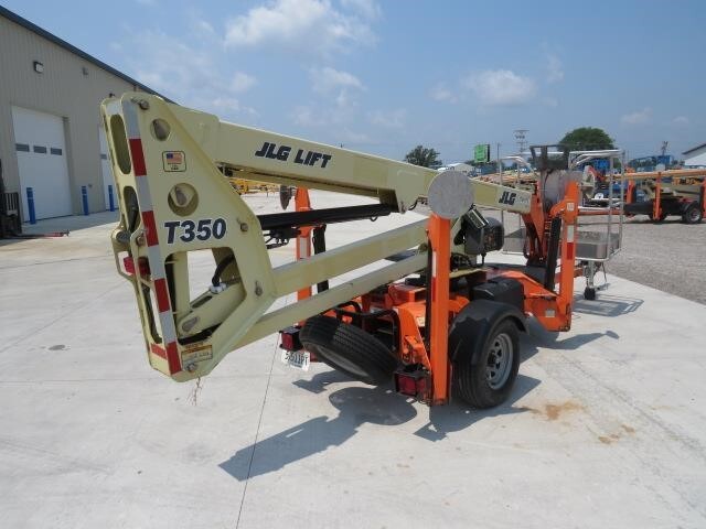 2019 JLG T350-6