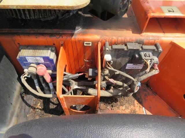 2019 JLG T350-14