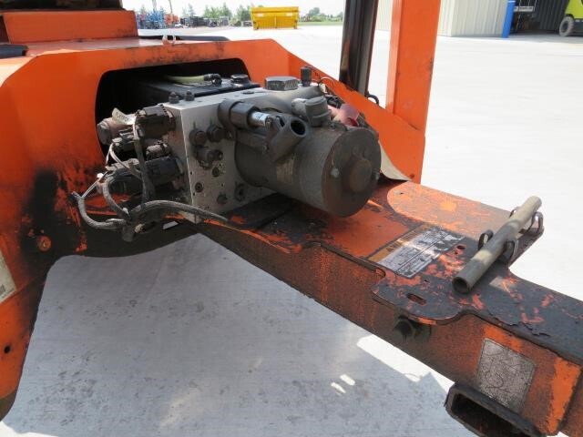 2019 JLG T350-16