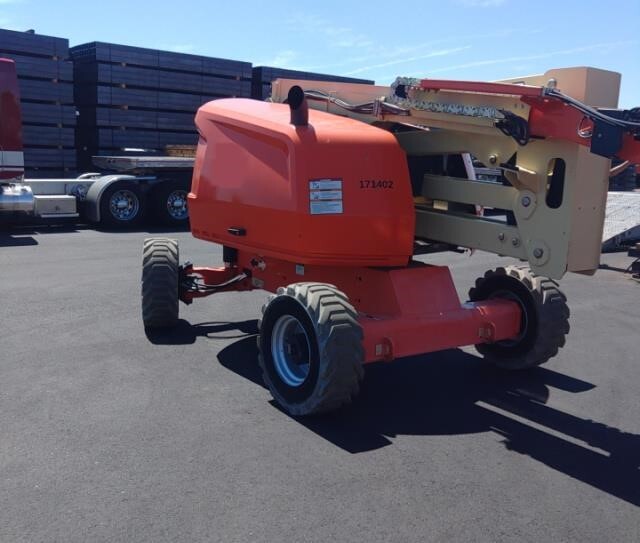 2018 JLG 450AJ-3