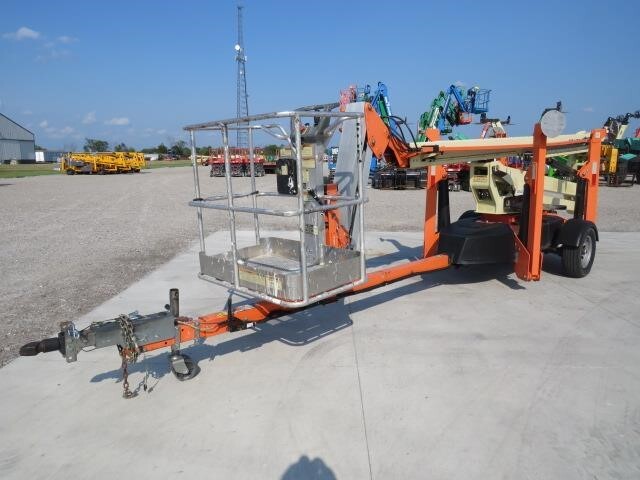 2019 JLG T500J-2