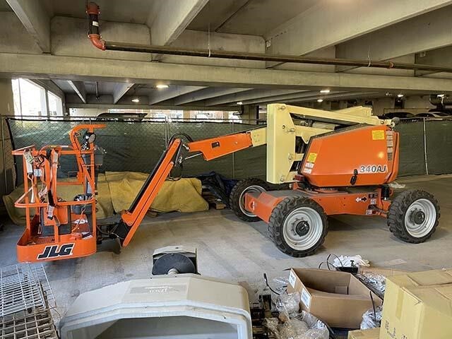 2018 JLG 340AJ