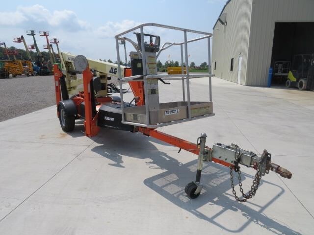 2019 JLG T350-4