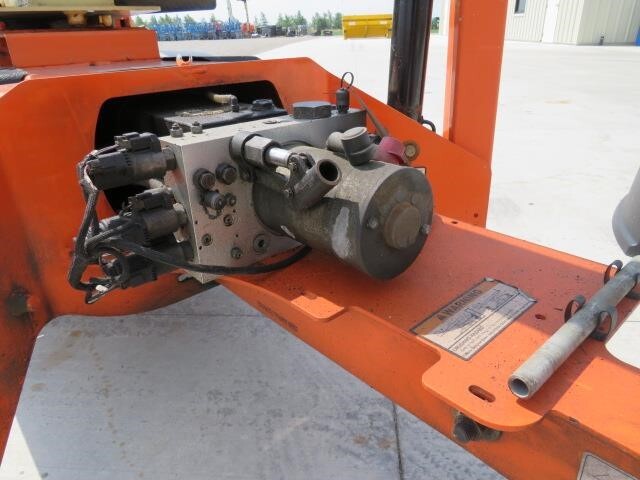2019 JLG T350-16