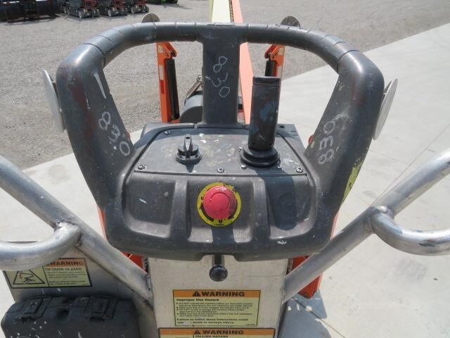 2019 JLG T350-20