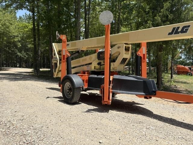 2019 JLG T500J-3