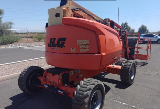 2018 JLG 450AJ-2