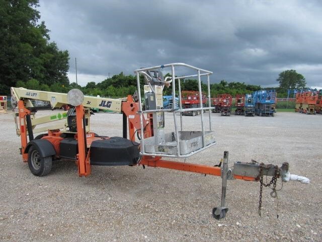 2019 JLG T350-4