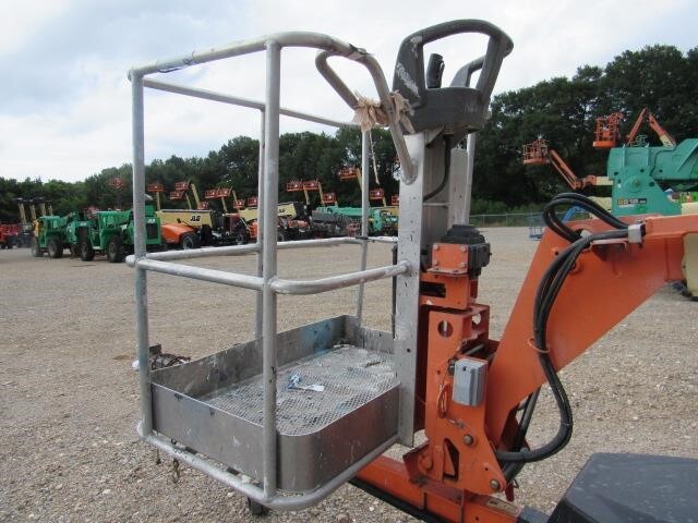 2019 JLG T350-13