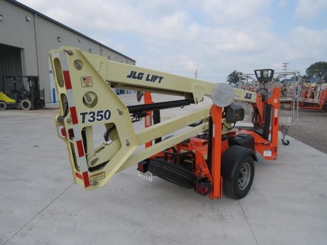 2019 JLG T350-6