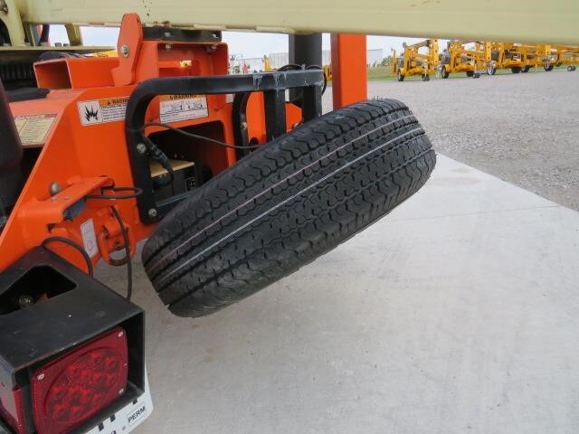 2019 JLG T350-11