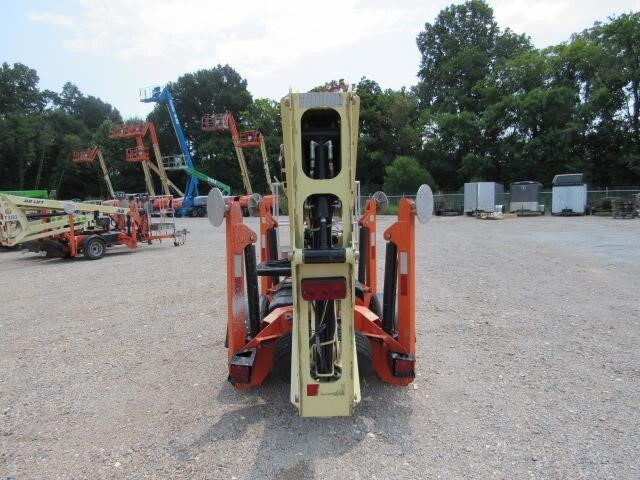 2019 JLG T350-7