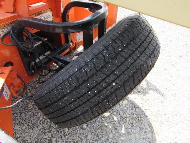 2019 JLG T350-15