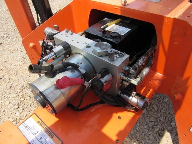 2019 JLG T350-21