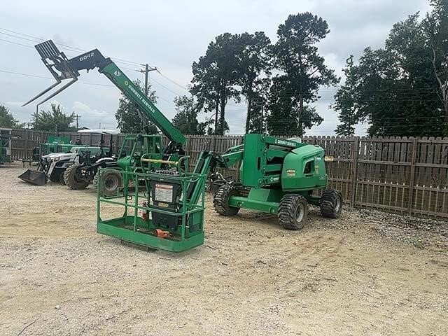 2017 JLG 450AJ