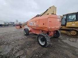 2018 JLG 800S-4