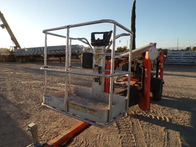 2019 JLG T350-2