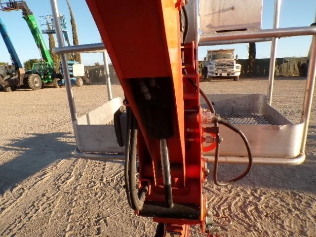2019 JLG T350-15