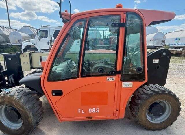 2018 JLG G5-18A-8