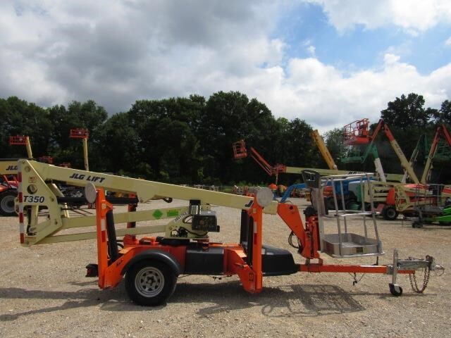 2019 JLG T350-5