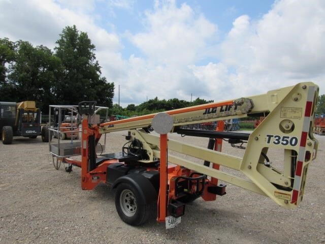 2019 JLG T350-8