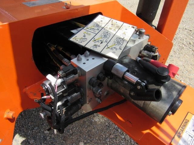 2019 JLG T350-21