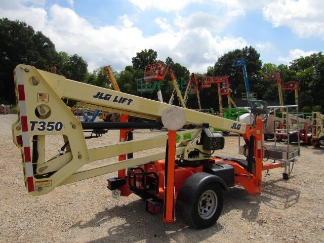 2019 JLG T350-6