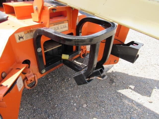 2019 JLG T350-16