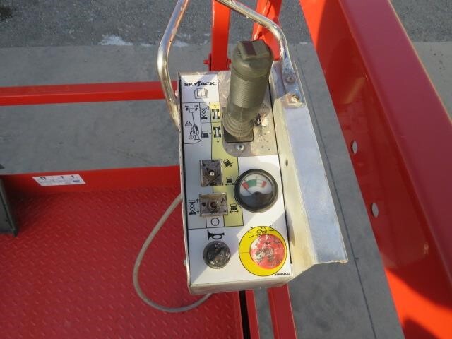 2014 Skyjack SJ4632-17