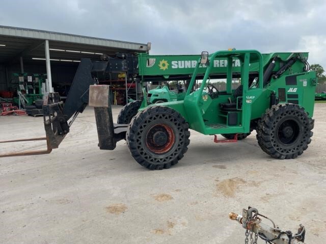 2016 SkyTrak 10054