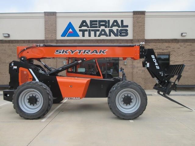2026 SkyTrak 8042-4