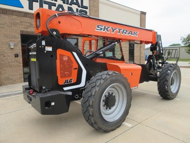 2026 SkyTrak 8042-5
