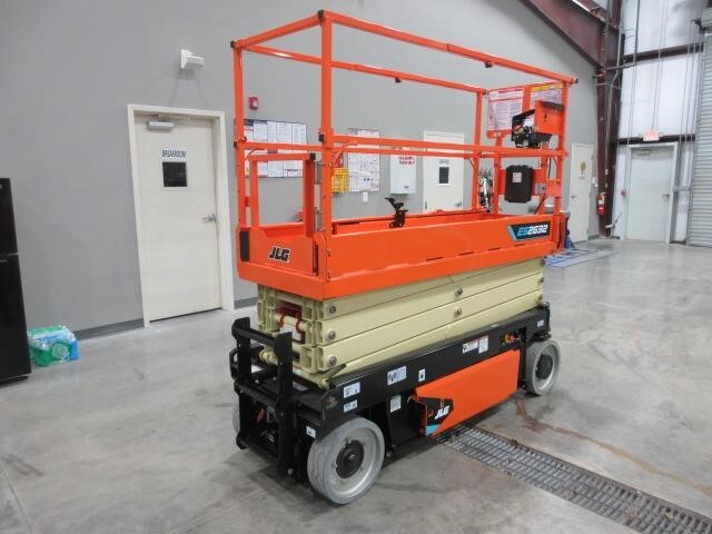 2026 JLG ES2632-4