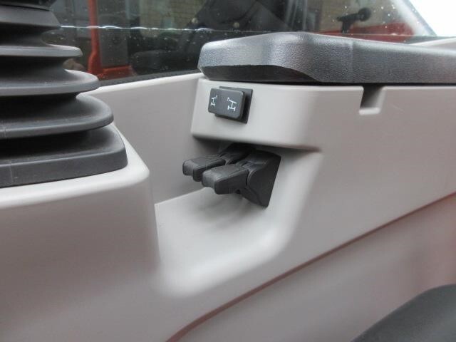2025 JLG 1055-27
