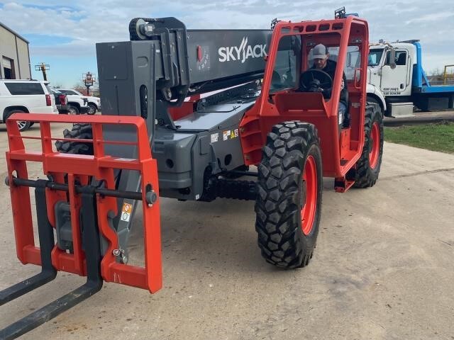 2024 Skyjack SJ843 TH-6