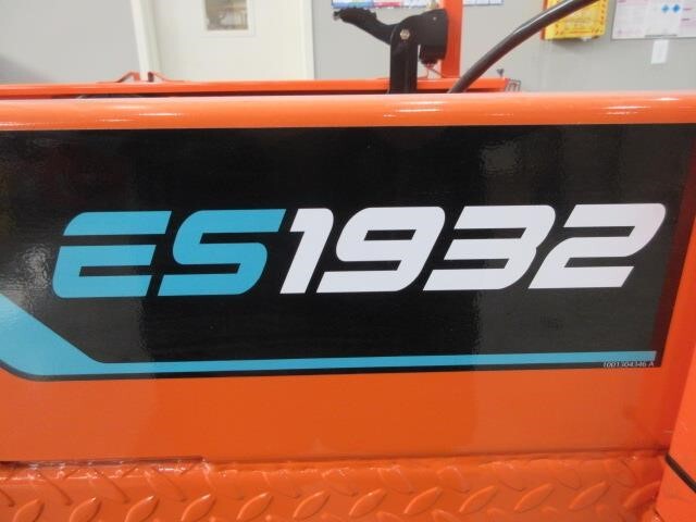 2026 JLG ES1932-23