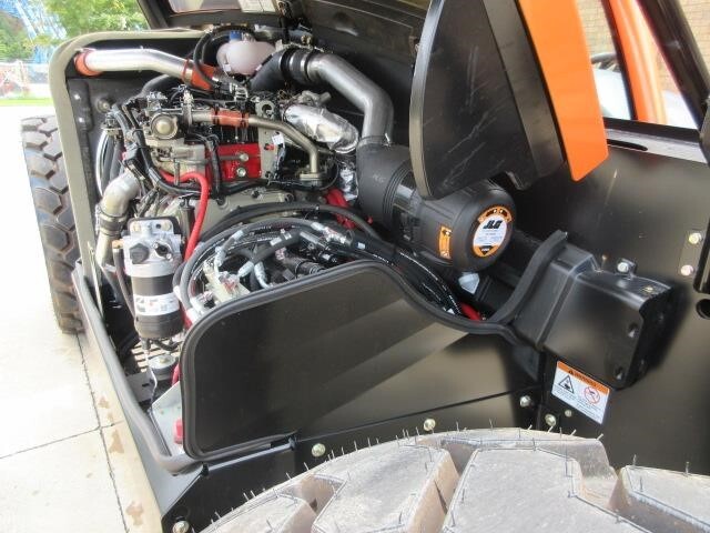 2025 JLG 742-15