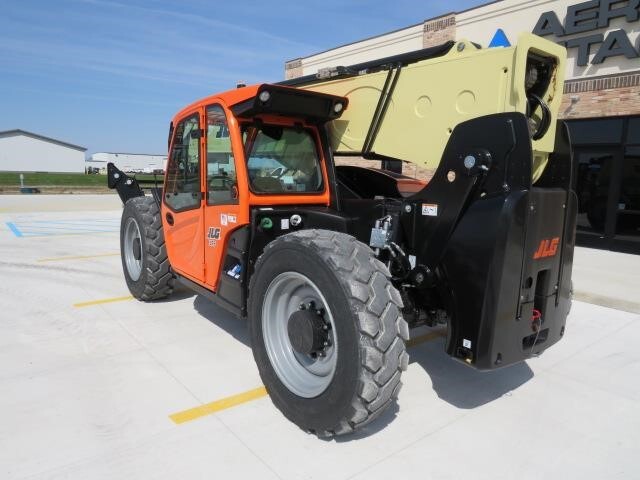 2026 JLG 1255-8