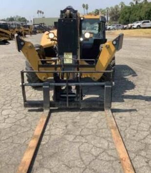 2019 CAT TL1055D-5