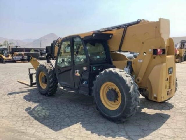 2019 CAT TL1055D-12