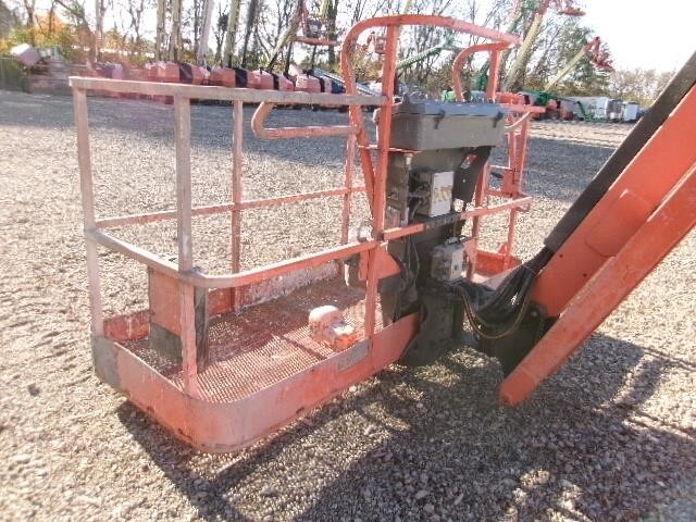 2016 JLG 660SJ-8