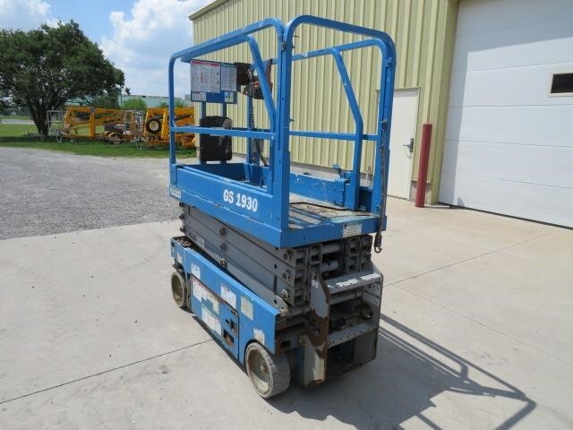 2017 Genie GS-1930-2