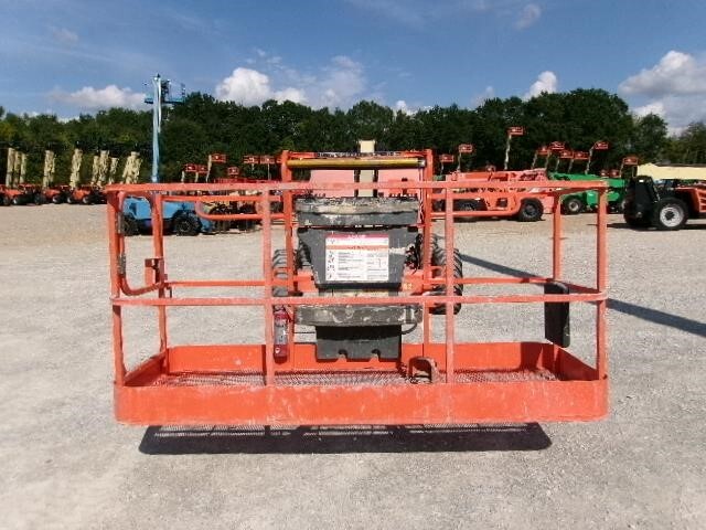 2016 JLG 400S-5