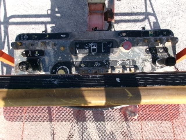 2016 JLG 400S-7