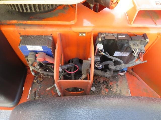 2018 JLG T350-14